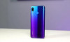 Huawei'nin yeni telefonu ekrana gömülü kamera ile geliyor