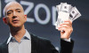 Amazon'un kurucusu Bezos servetine servet kattı