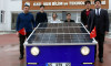Vanlı öğrenciler, güneş enerjisiyle çalışan çift kişilik araç üretti
