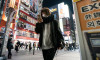 Japonya'da yürürken telefon kullanmak yasaklandı