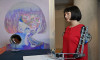 Dünyanın ilk ressam robotu Ai-Da yeni sergi açtı