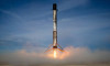 SpaceX Ay’a iniş yapacak ilk ticari uzay aracını fırlattı