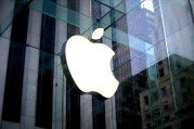 Apple 200 milyar dolar kaybetti