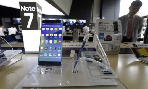 Samsung Note7'leri havaalanlarında değiştirecek