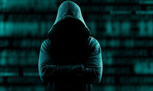Hackerlar +18 sitesini hackledi