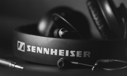 Ünlü Sennheiser kulaklıklarla ses gerçeğe dönüşüyor