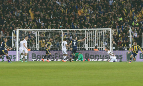 Turkcell’in uygulamasıyla ligdeki golleri izlemeye devam…