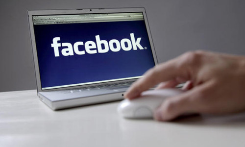 Facebook her gün 1 milyon hesap siliyor