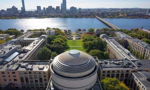 MIT 1 milyar dolara yapay zeka fakültesi açıyor
