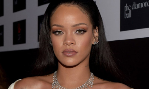 Rihanna'dan Snapchat'i boykot çağrısı