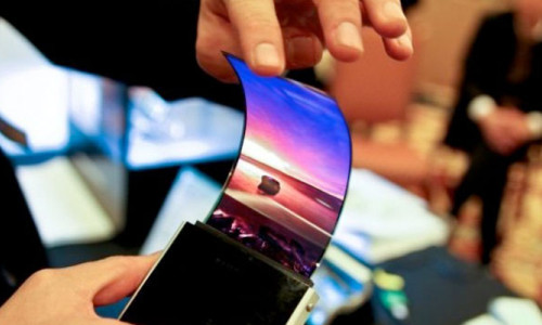 Samsung'un katlanabilir telefonu erken gelebilir