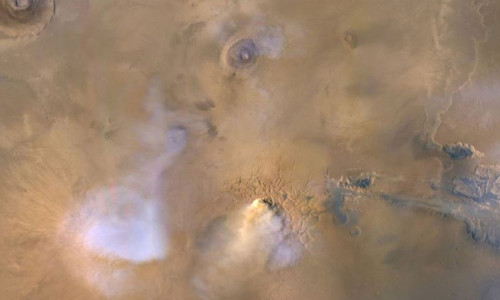 Mars'taki kum fırtınaları gezegeni 'toz kuleleriyle' kaplıyor