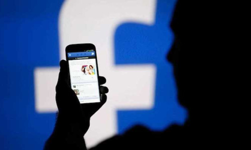 Facebook 1.5 milyon kullanıcının mail adresini yanlışlıkla yükledi