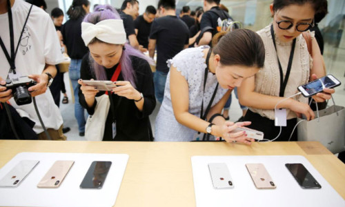 iPhone satışları hızla düşüyor!