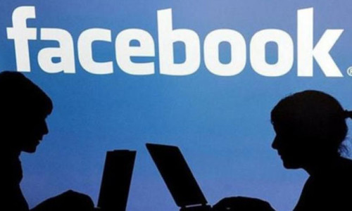 Facebook'ta IŞİD ve El Kaide bağlantılı sayfalar otomatik olarak oluşturuluyor