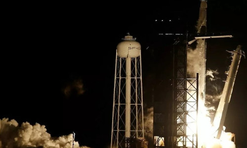 NASA SpaceX ile uzaya 4 astronot gönderiyor