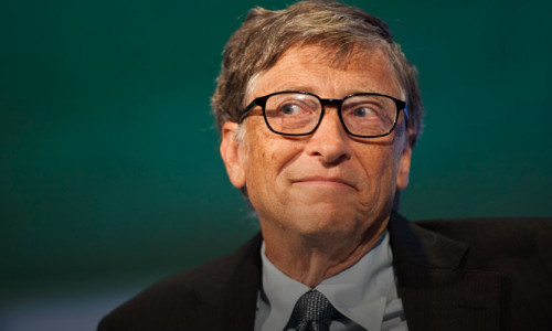 Bill Gates korona virüs aşısının zamanı için tahminde bulundu