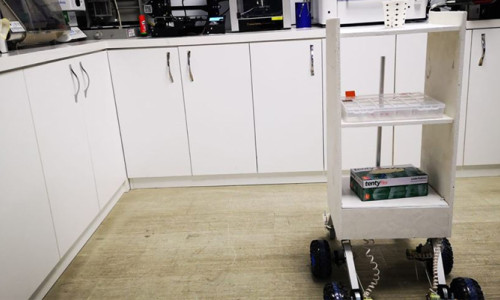 Pandemi servisindeki hastalara robotlar hizmet edecek