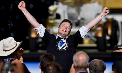 Elon Musk: Henüz zafer kutlayamayız