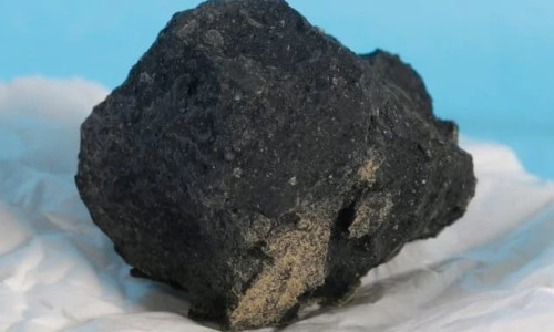 Dünya'dan daha yaşlı meteor bulundu