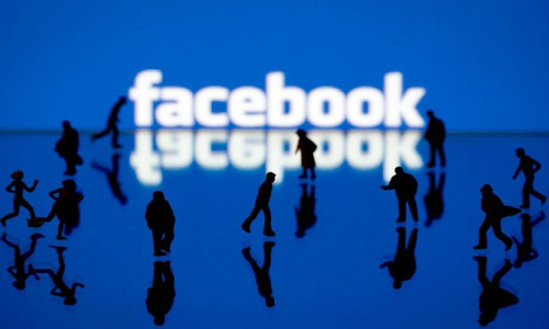 Facebook'a 'iş ilanlarında cinsiyet ayrımcılığı' suçlaması