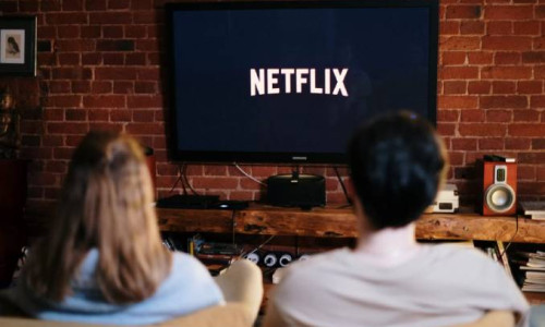 Netflix, 5 ülkede şifre paylaşımlı ödeme planını başlatıyor