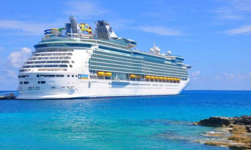 Dünyaca ünlü şirket Royal Caribbean gemileri Starlink’le emanet