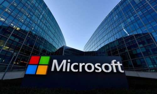 Teknoloji devi Microsoft bu yıl çalışanlarının maaşlarına zam yapmayacak