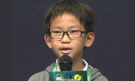 İnternet 12 yaşındaki Çinli hacker'a soruldu 