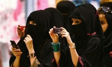 Suudi Arabistan'da kadınlar bu tweet'e isyan etti