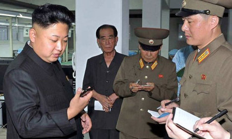 Kuzey Kore’de cep telefonu hattı satışları arttı
