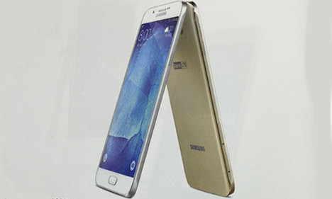 Galaxy A8 broşürde ortaya çıktı