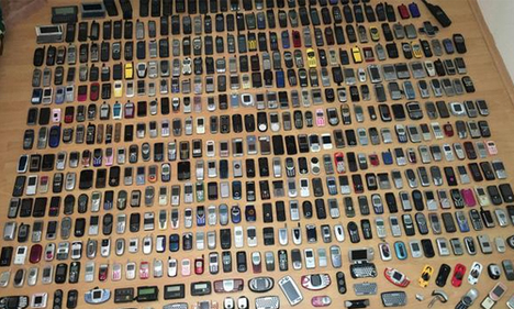 200 bin liralık antika cep telefonu koleksiyonu